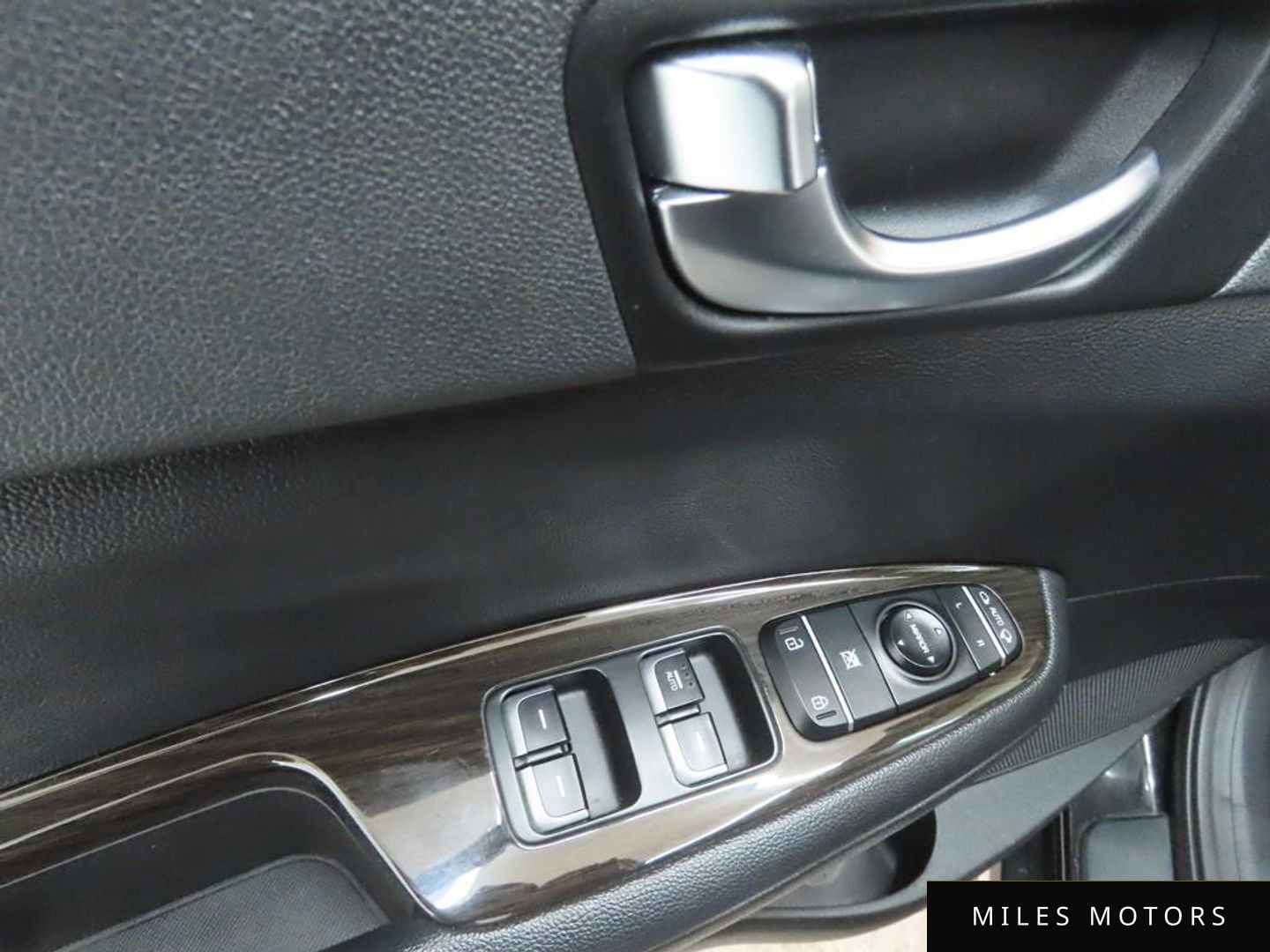 Kia K5 2016 — миниатюра 10