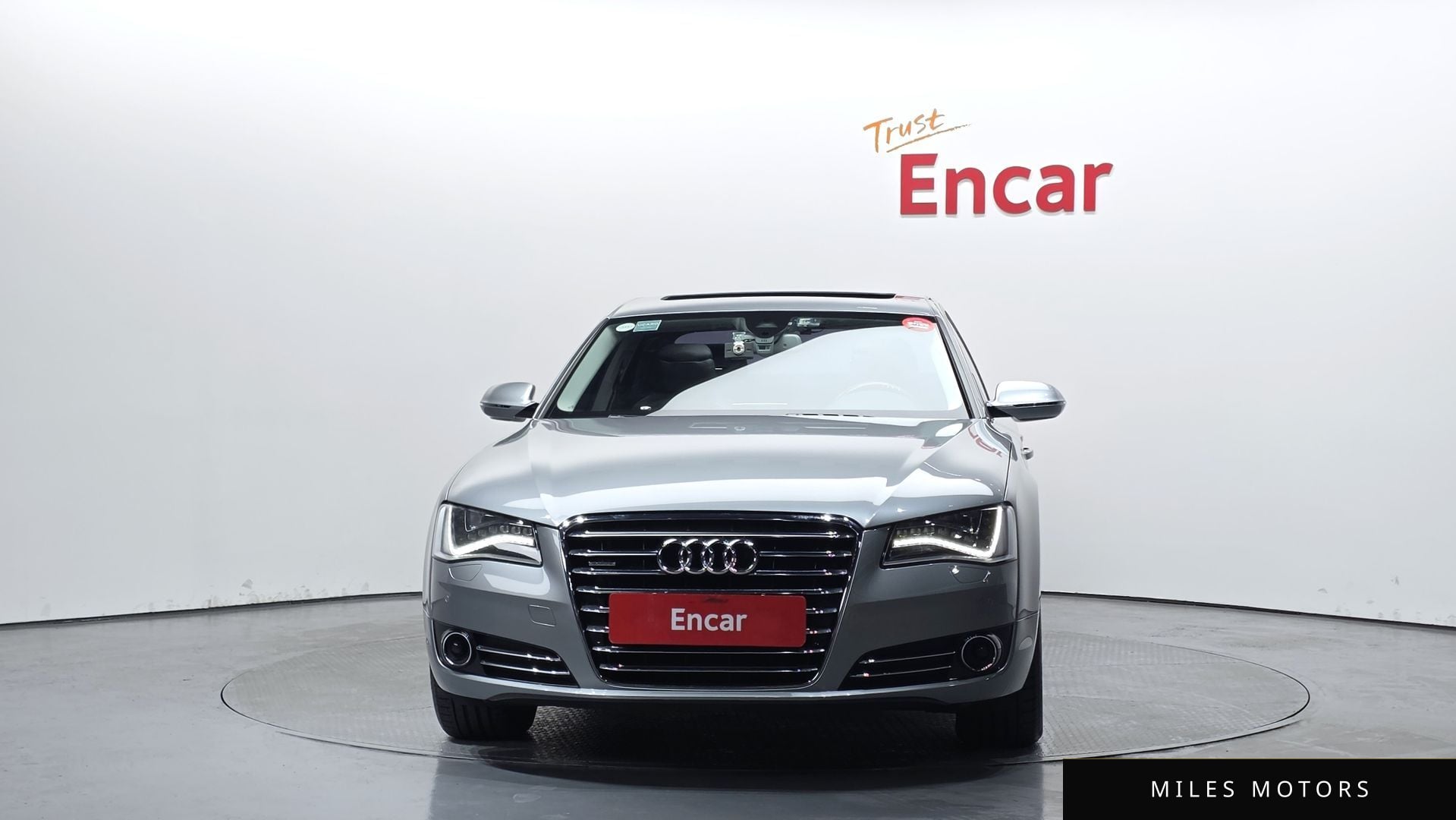 Audi A8 2011 — миниатюра 3