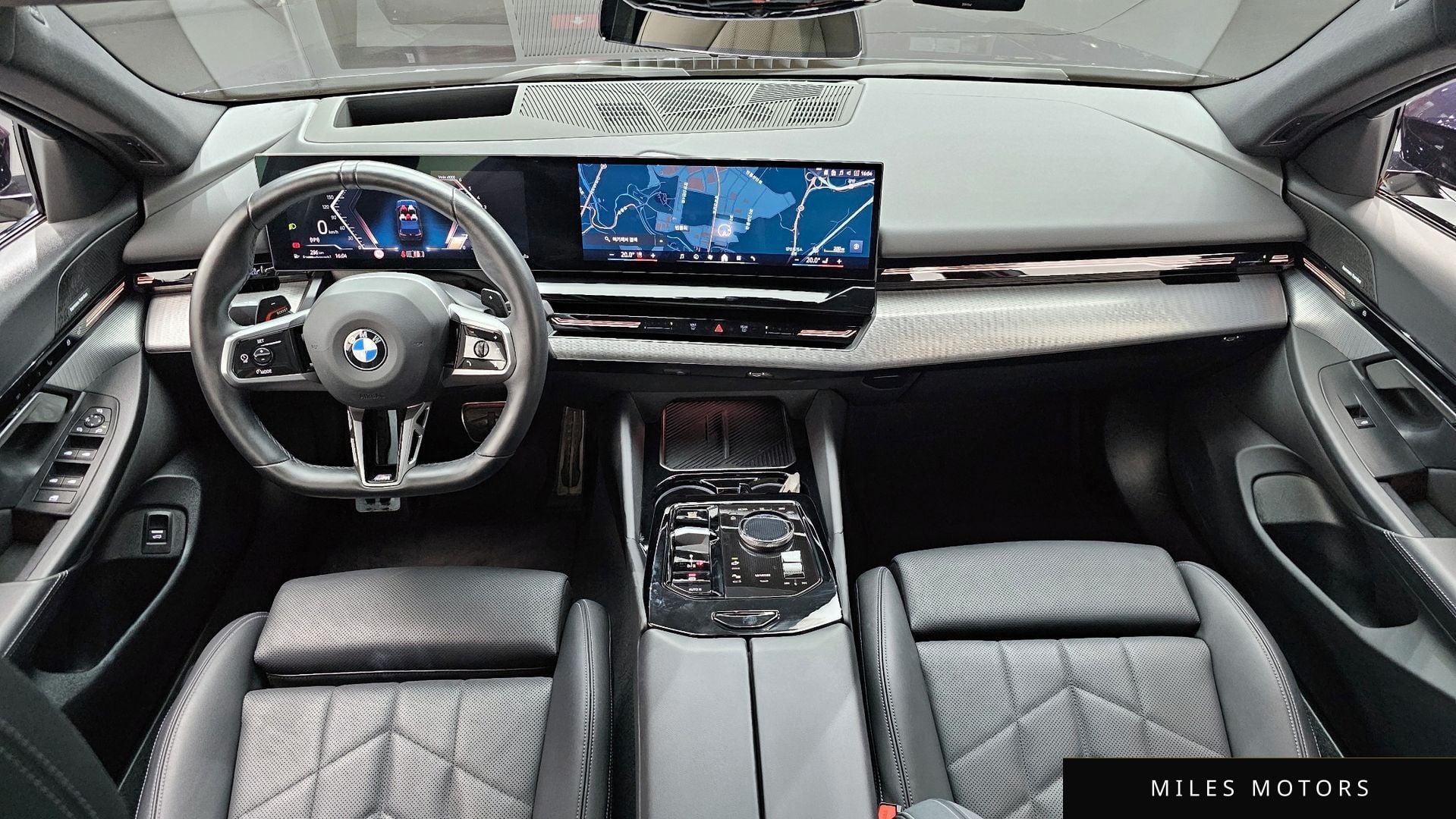 BMW 5 Series (G60) 2024 — миниатюра 7