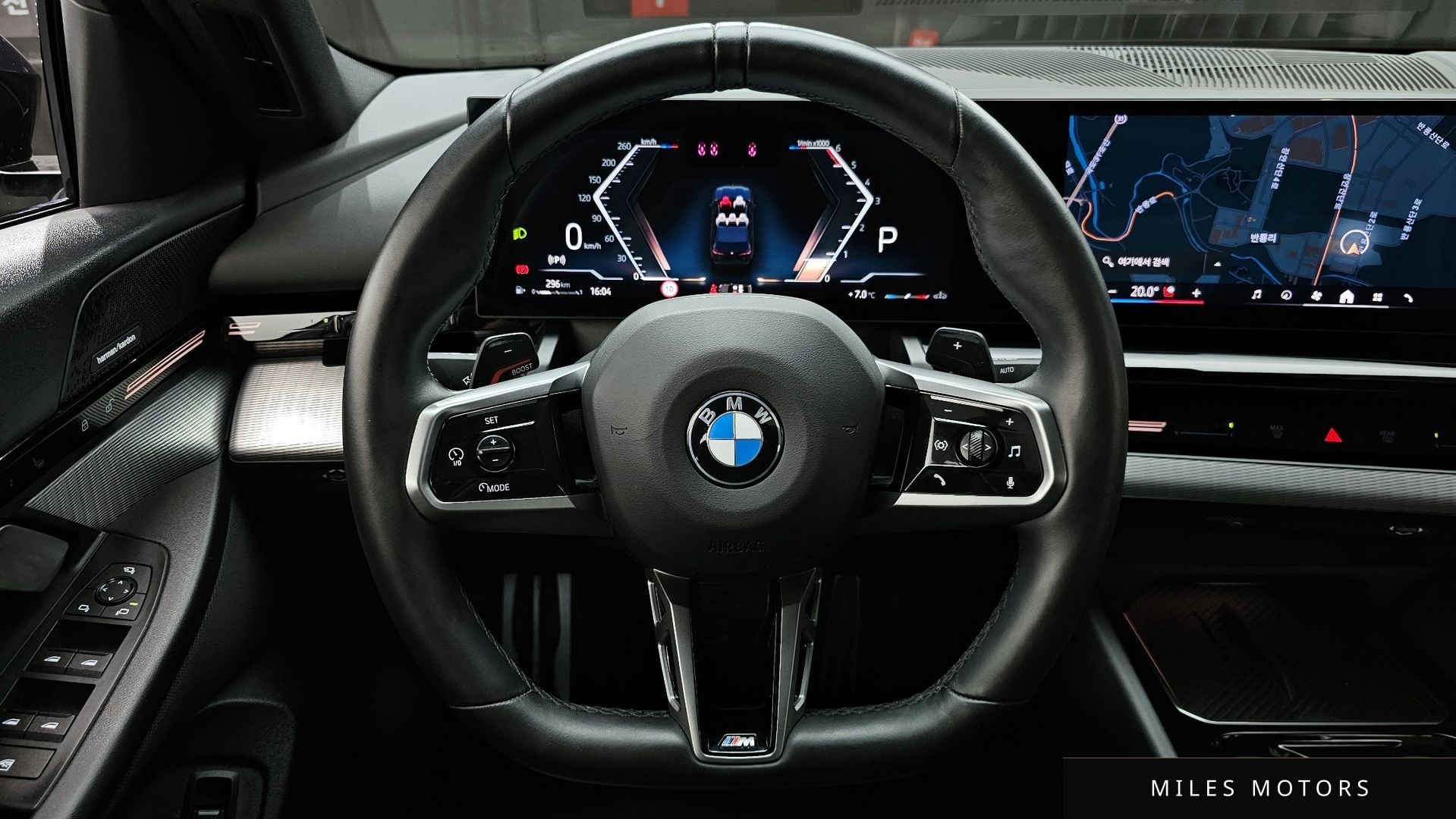 BMW 5 Series (G60) 2024 — миниатюра 13