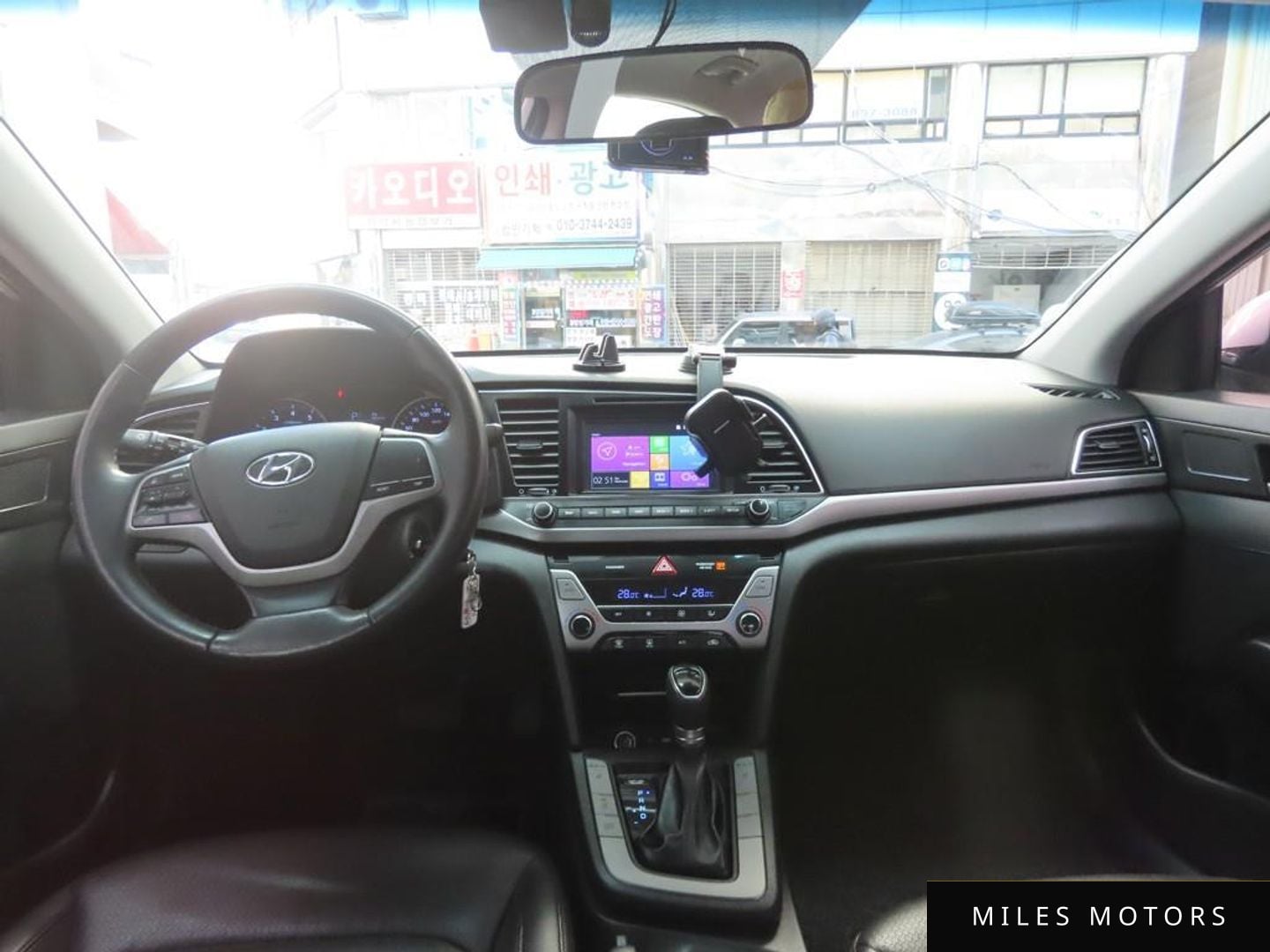 Hyundai AVANTE 2016 — миниатюра 10