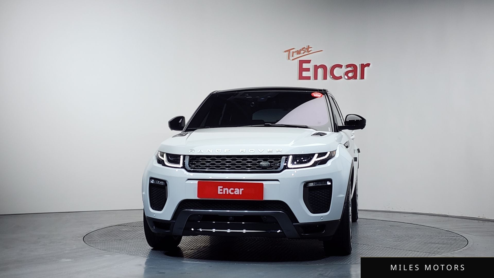 Land Rover Range Rover Evoque 2019 — миниатюра 3