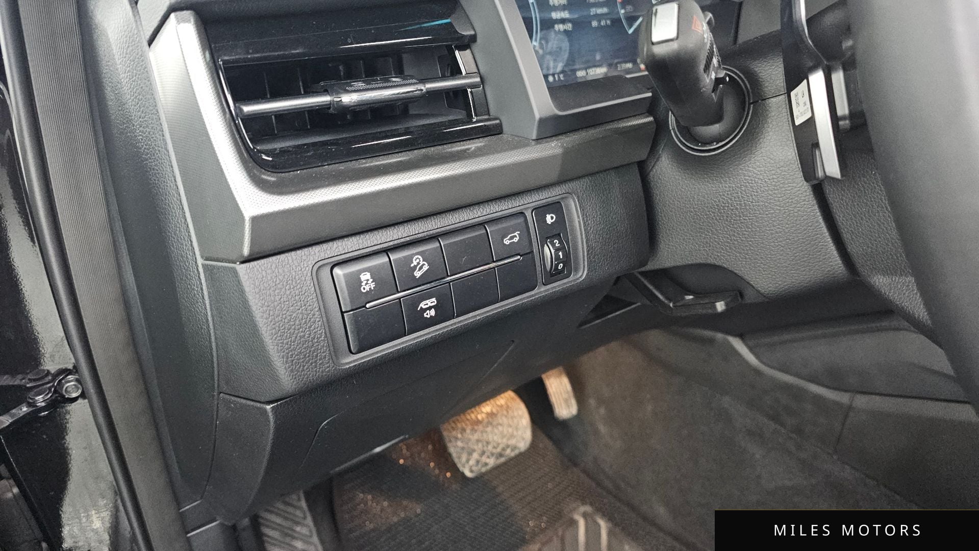 KG Mobility Rexton 2024 — миниатюра 18