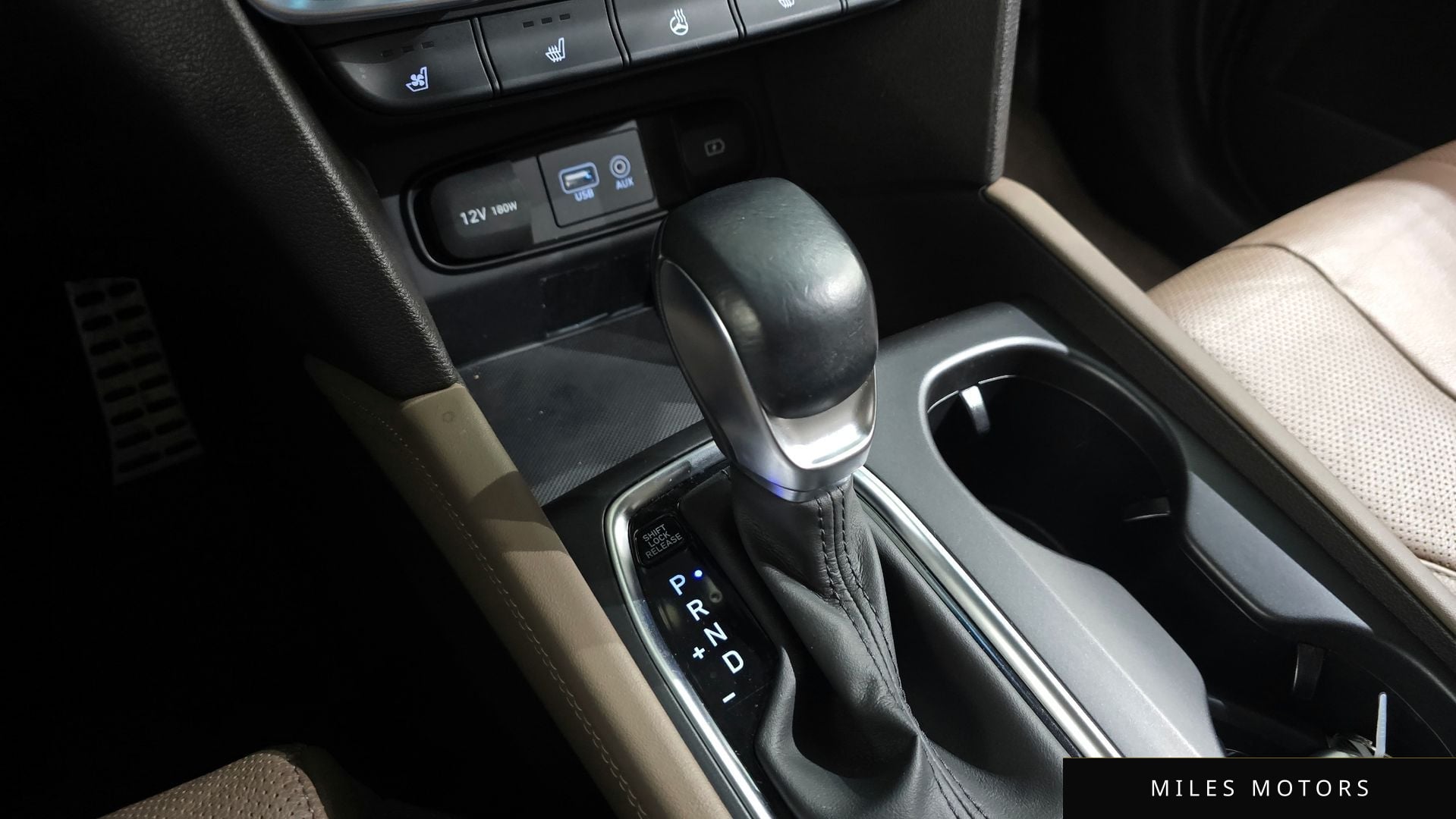 Hyundai Santafe 2020 — миниатюра 9