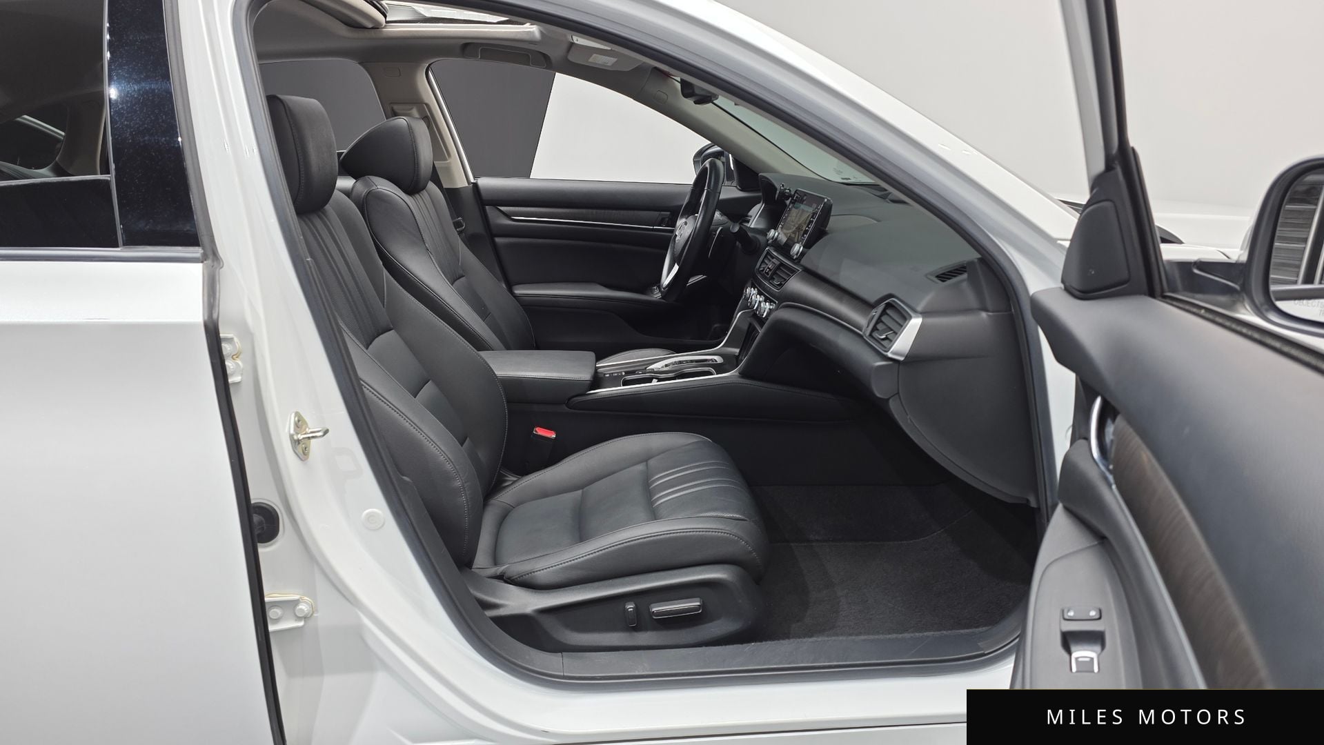 Honda Accord 2019 — миниатюра 10