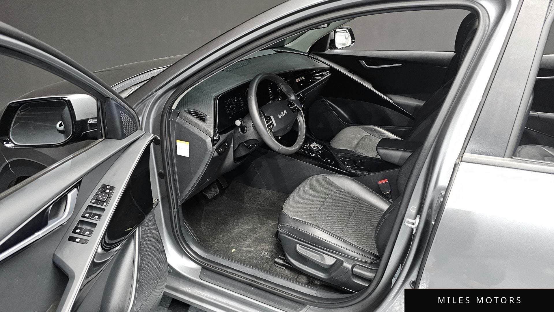 Kia Niro 2023 — миниатюра 10