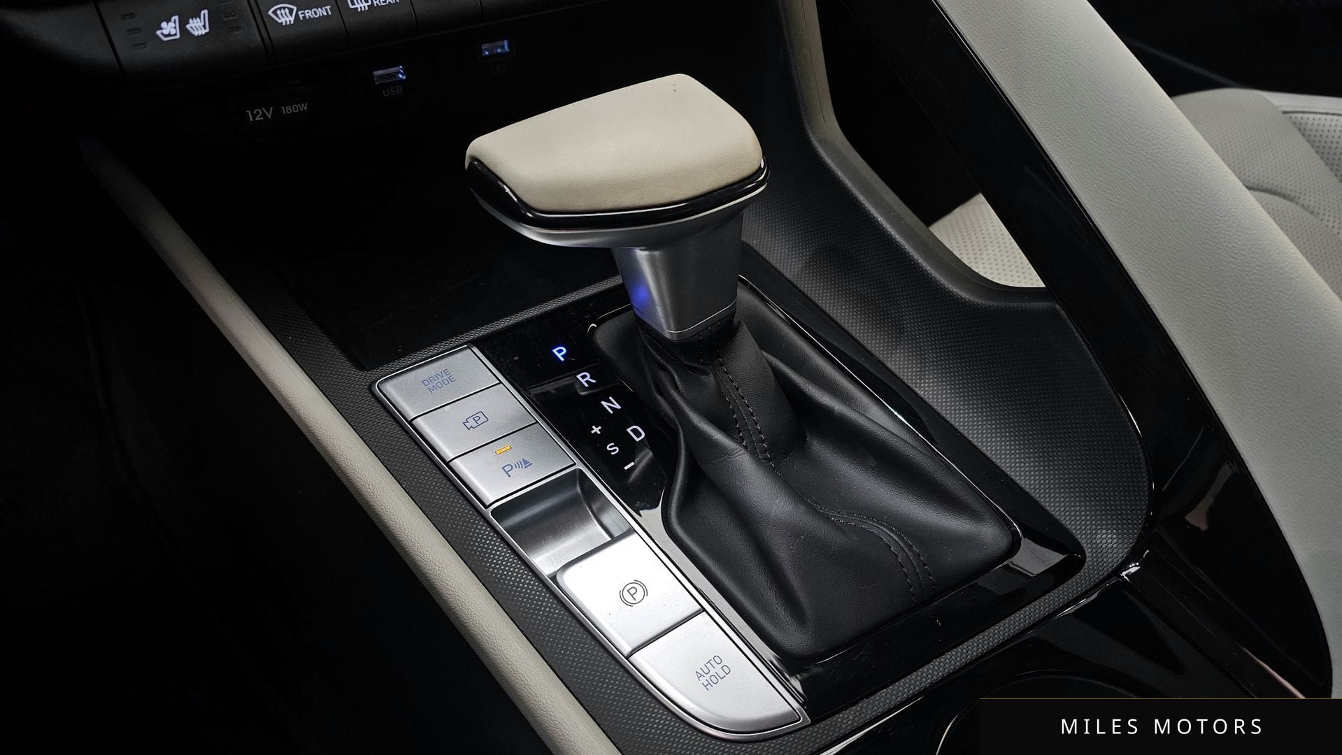 Hyundai AVANTE 2022 — миниатюра 9