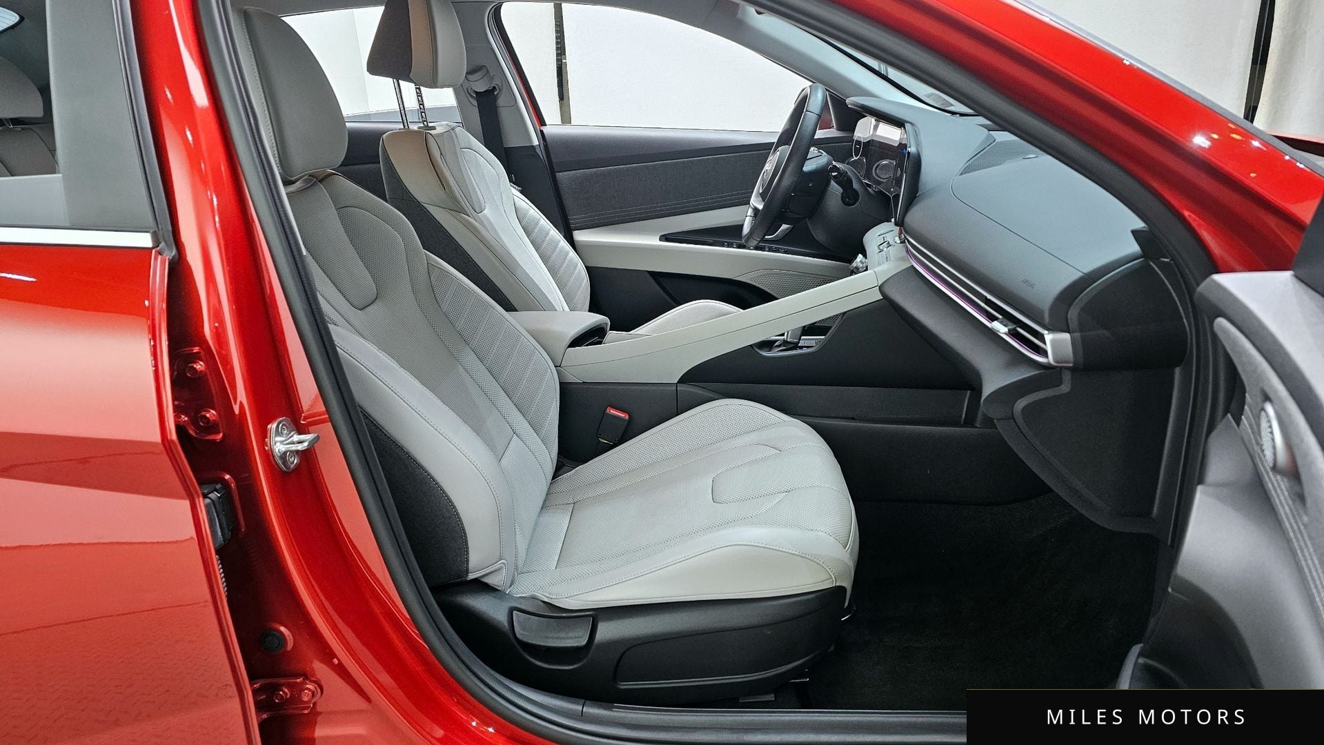 Hyundai AVANTE 2022 — миниатюра 11
