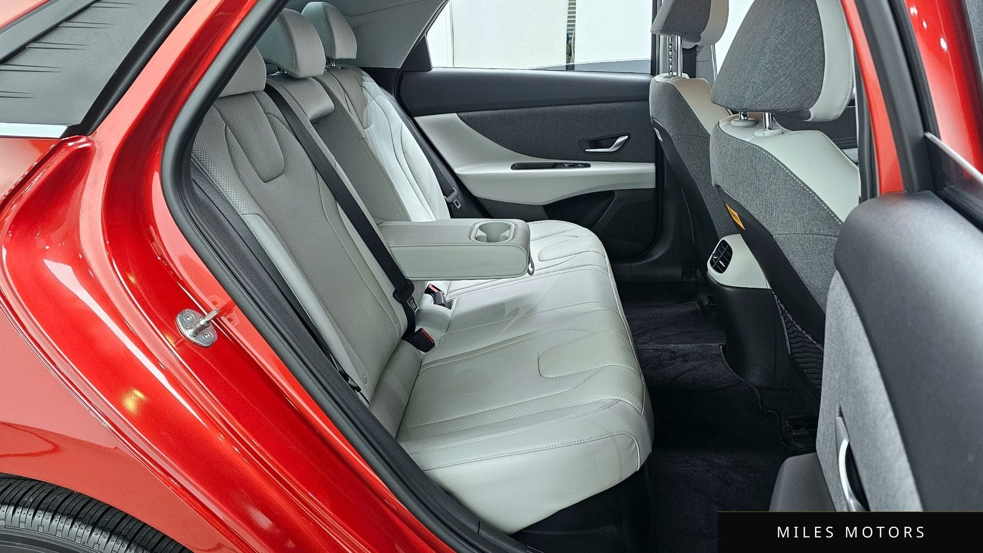 Hyundai AVANTE 2022 — миниатюра 12