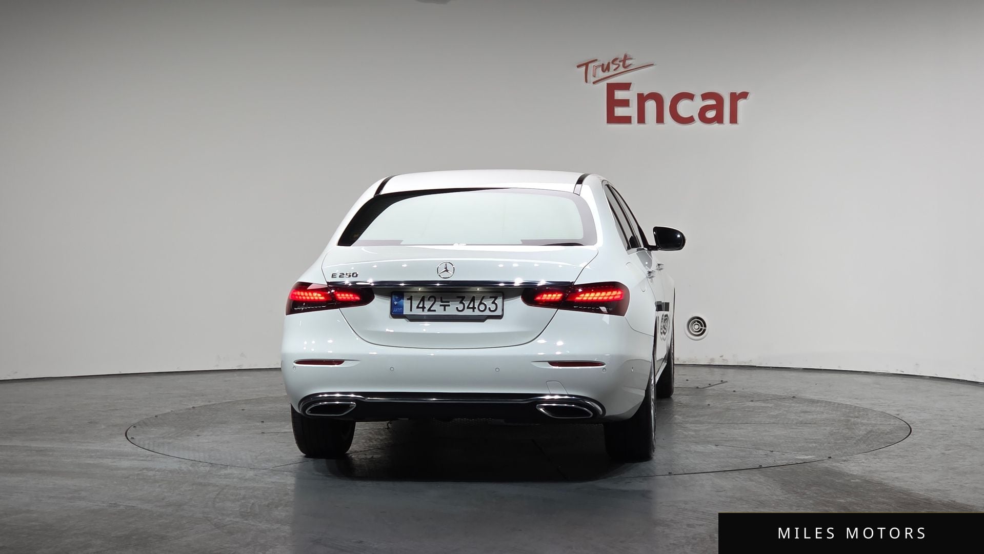 Mercedes-Benz E-Class W213 2022 — миниатюра 3