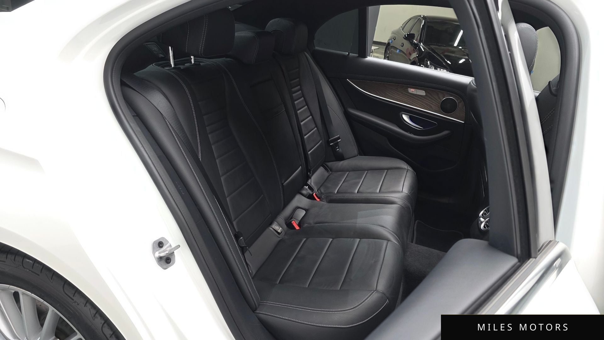 Mercedes-Benz E-Class W213 2022 — миниатюра 12