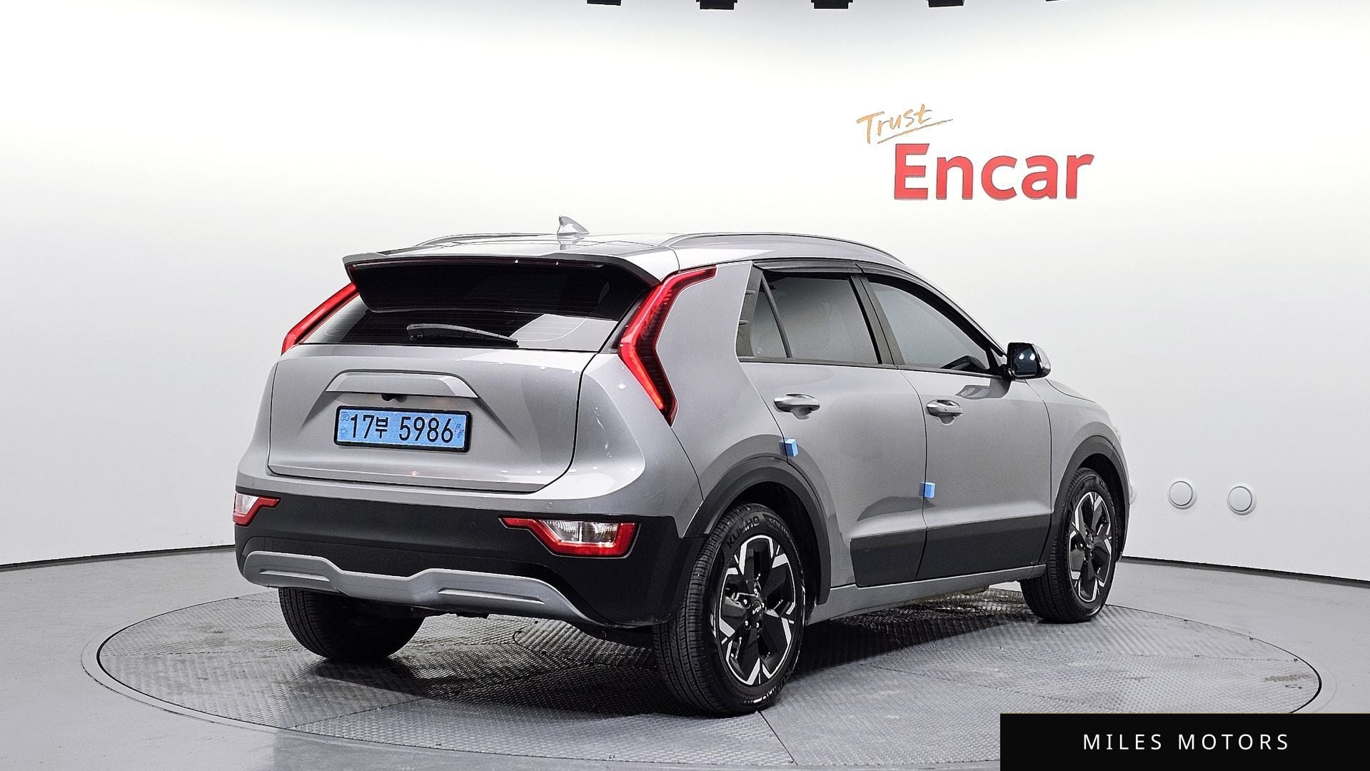 Kia Niro 2023 — миниатюра 2