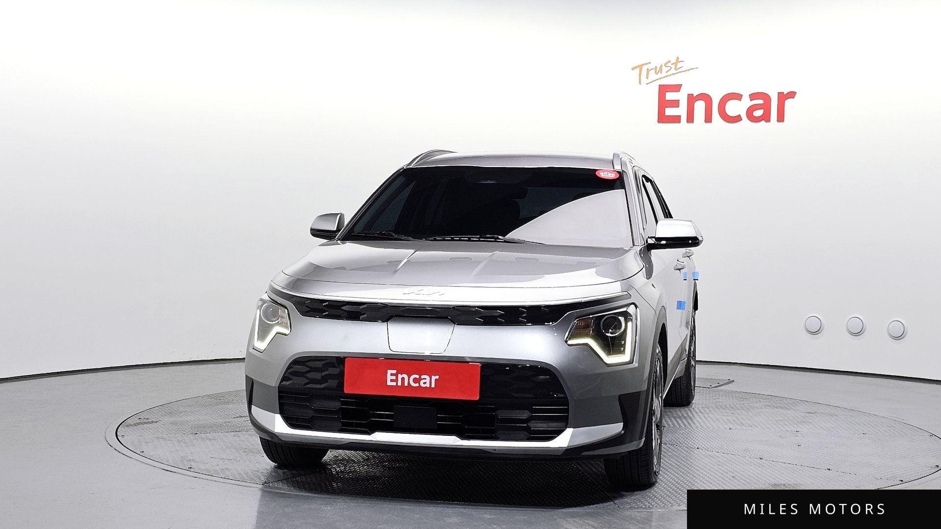 Kia Niro 2023 — миниатюра 3