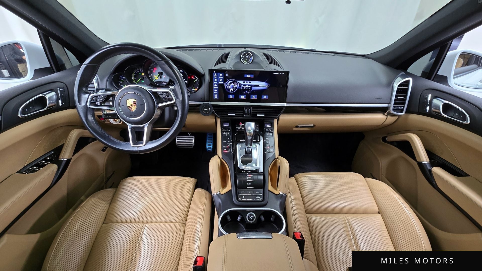 Porsche Cayenne 2016 — миниатюра 7