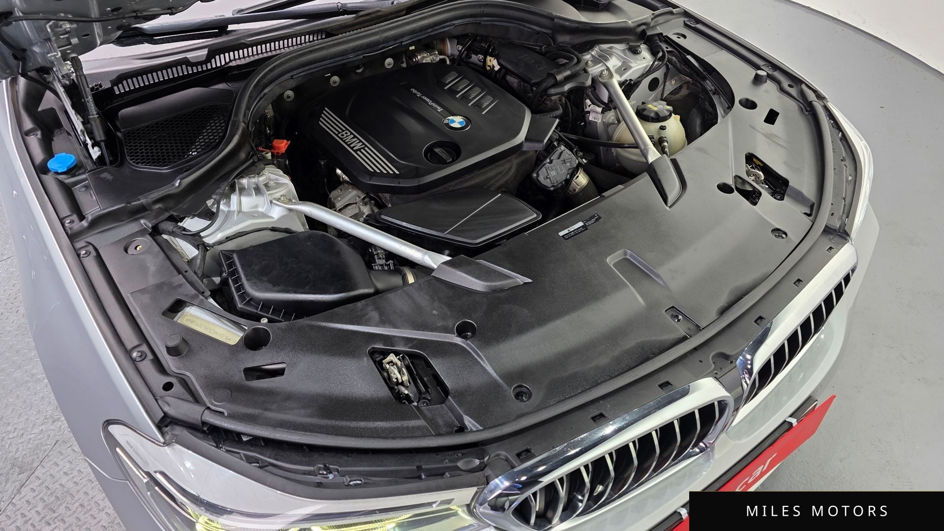 BMW 6시리즈 GT (G32) 2019 — миниатюра 6