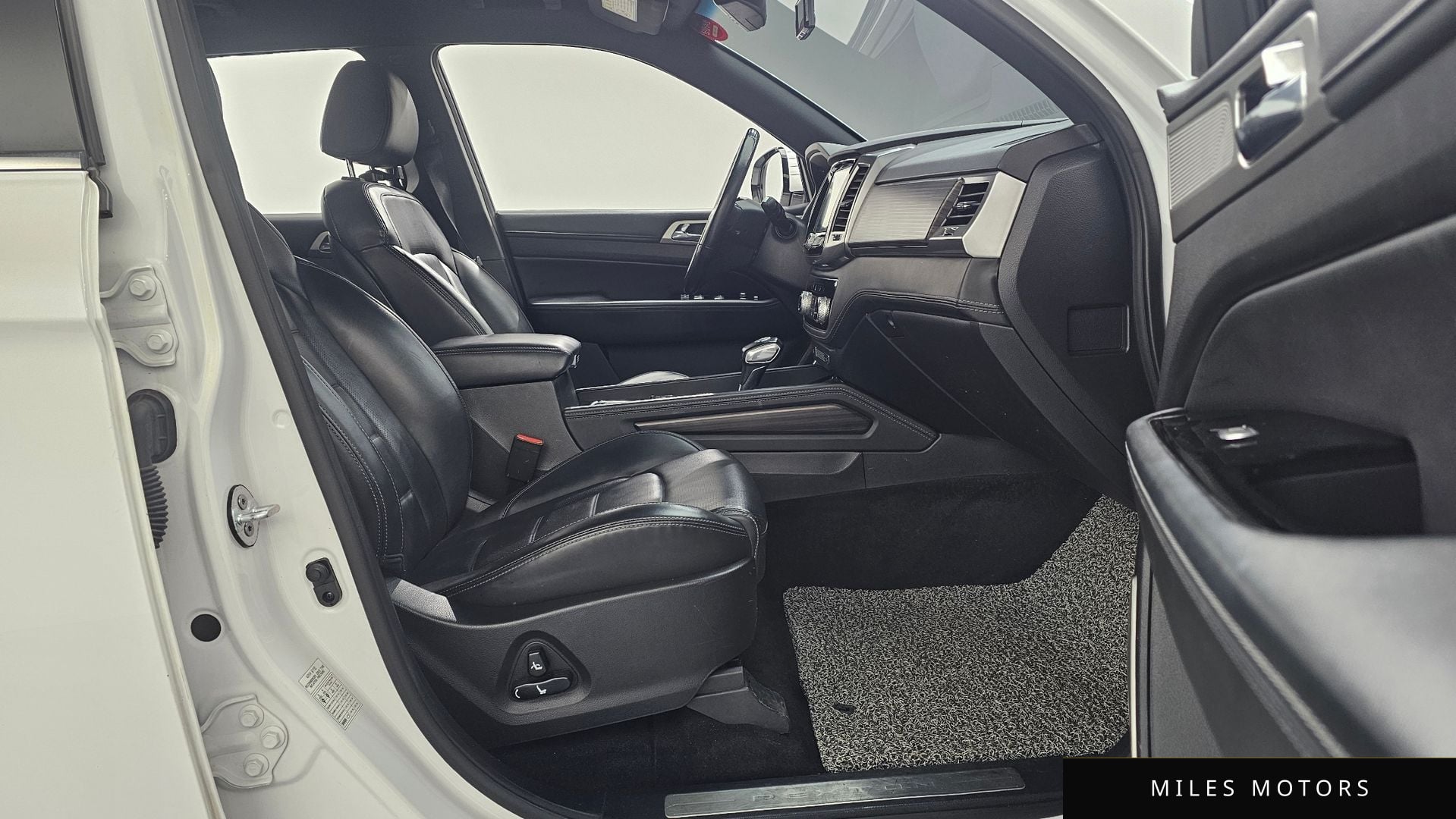 KG Mobility Rexton 2019 — миниатюра 10