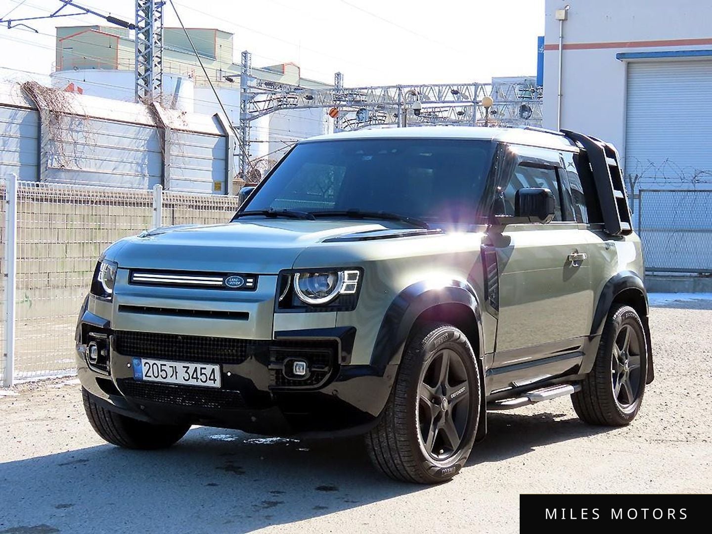 Land Rover Defender 2022 — миниатюра 2