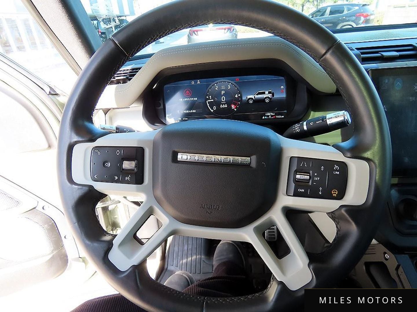 Land Rover Defender 2022 — миниатюра 8