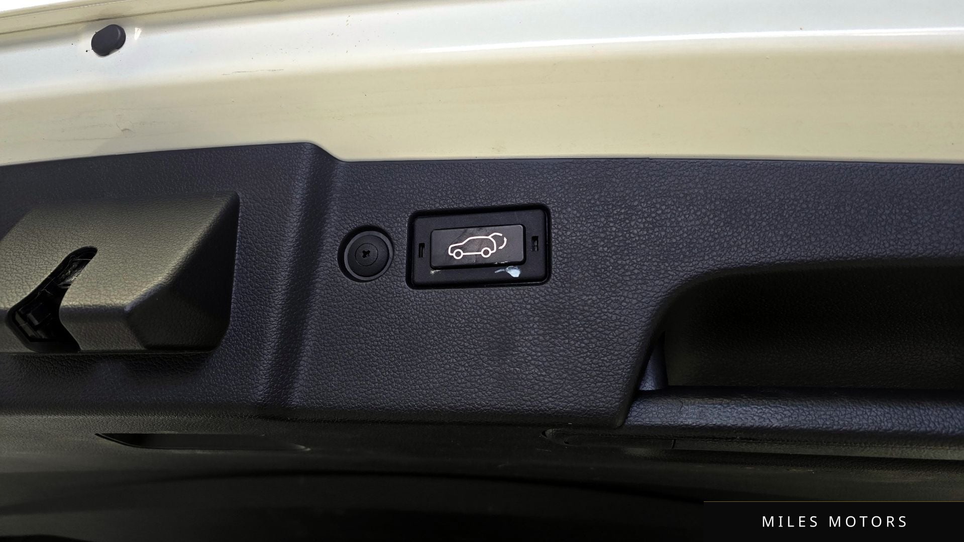 KG Mobility 토레스 2023 — миниатюра 20
