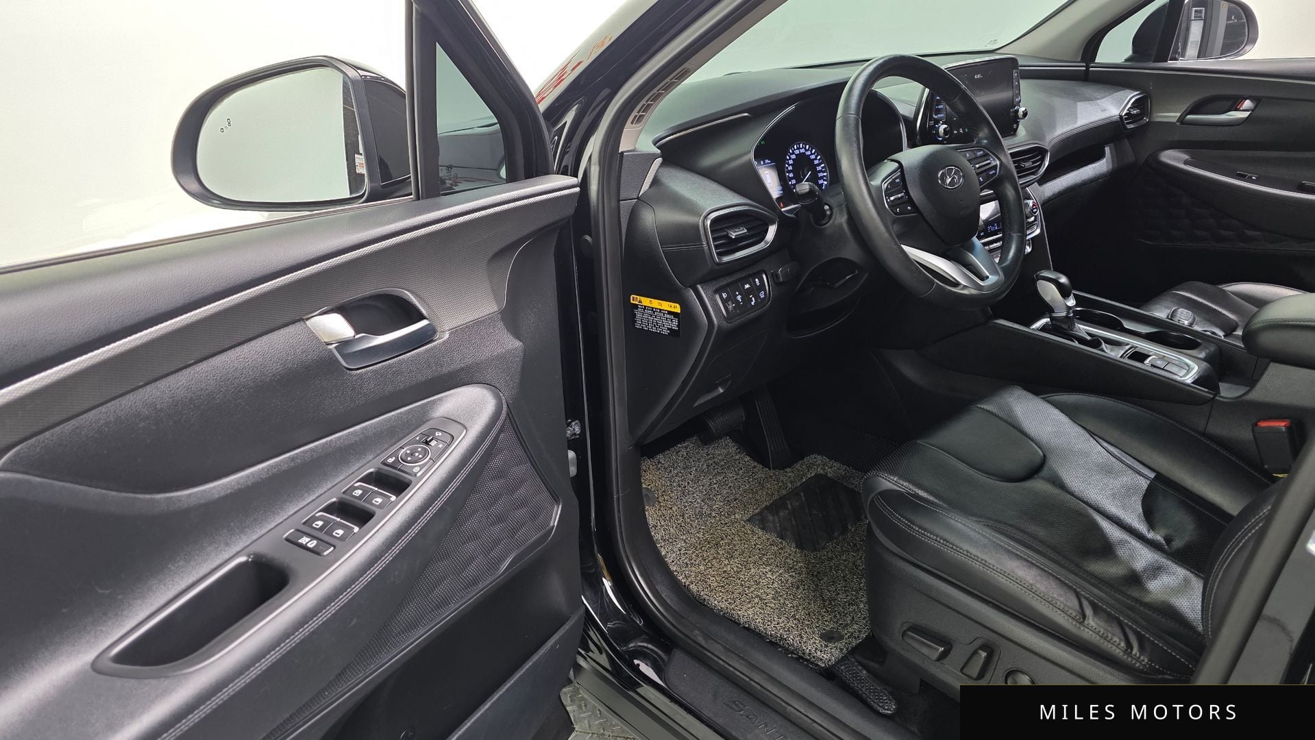 Hyundai Santafe 2019 — миниатюра 11