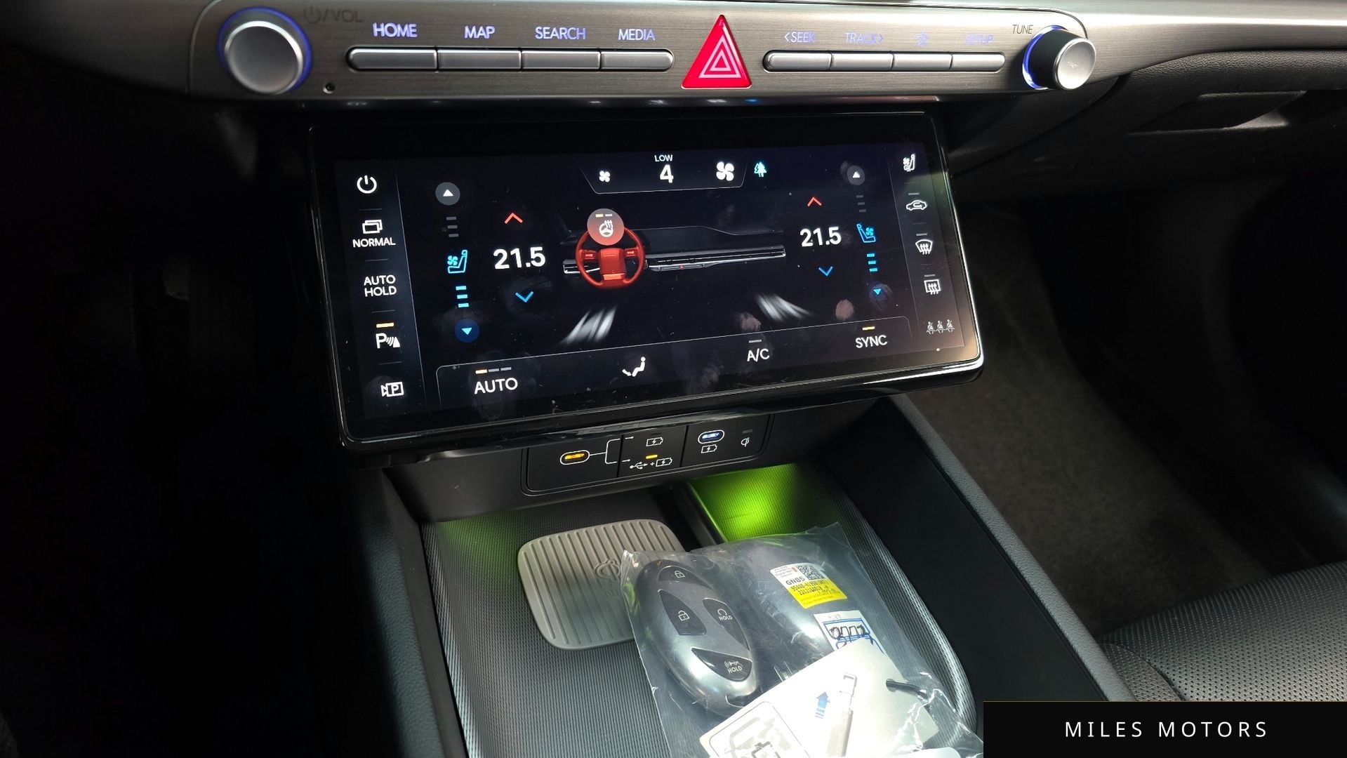 Hyundai Grandeur 2023 — миниатюра 17