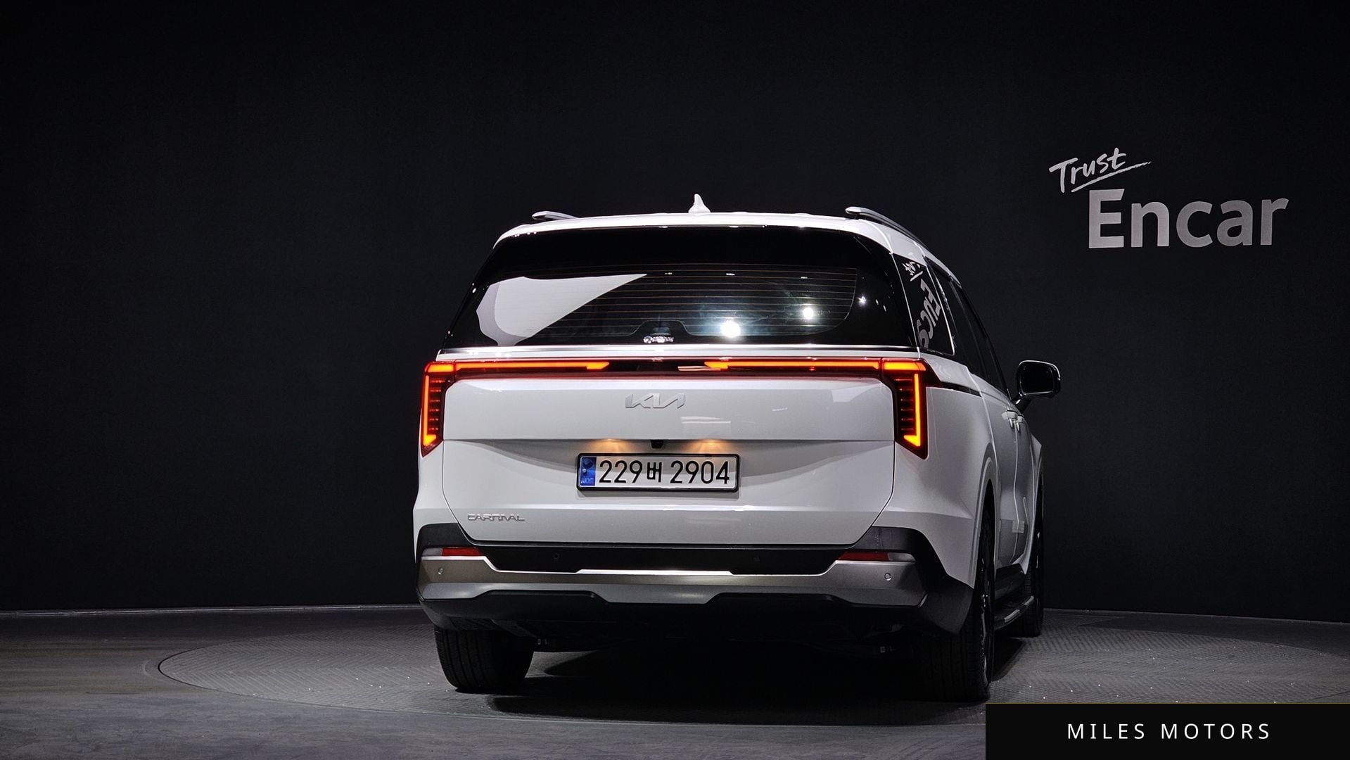 Kia Canival 2024 — миниатюра 4
