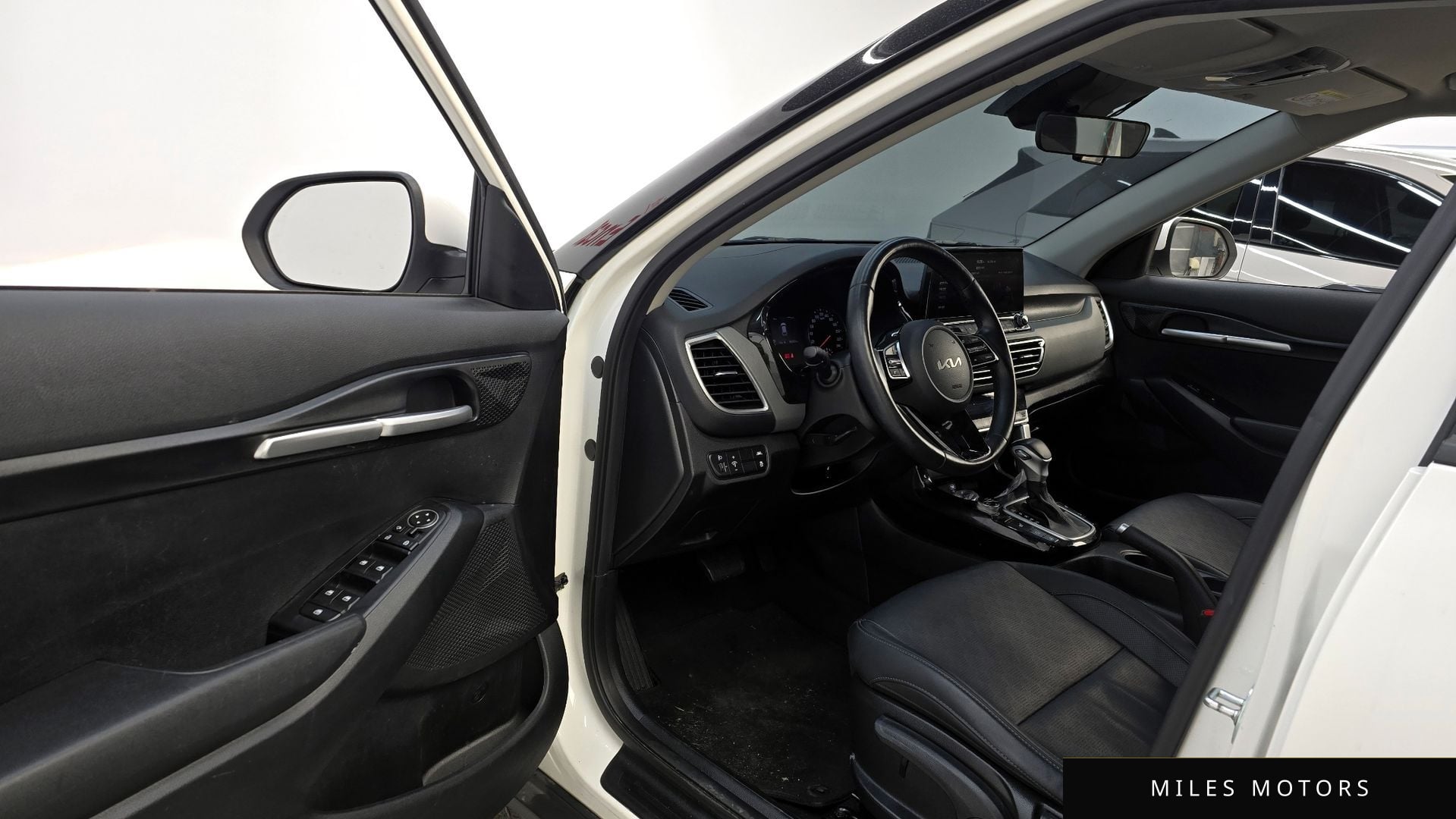 Kia Seltos 2023 — миниатюра 11