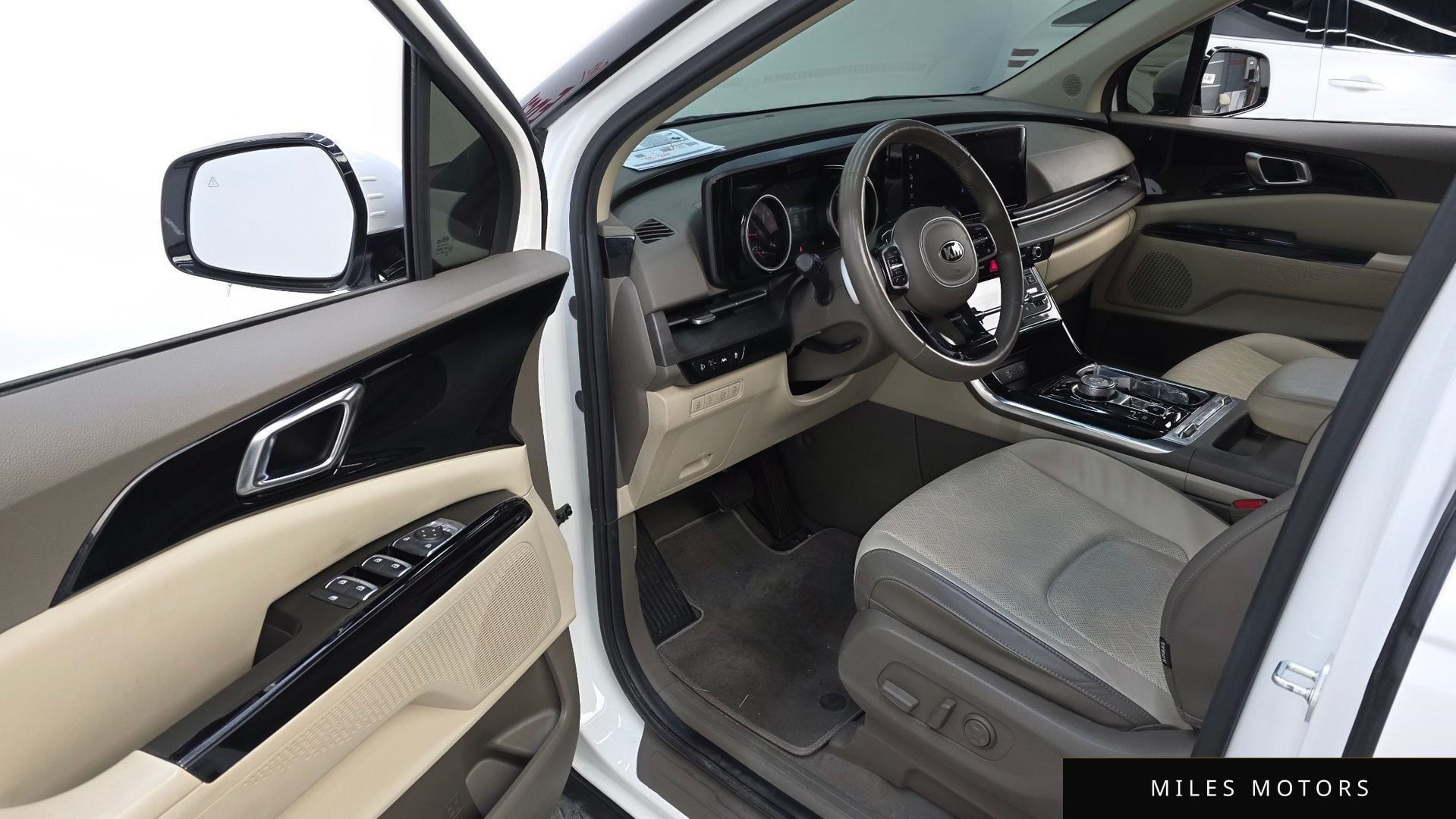 Kia Carnival 2021 — миниатюра 12