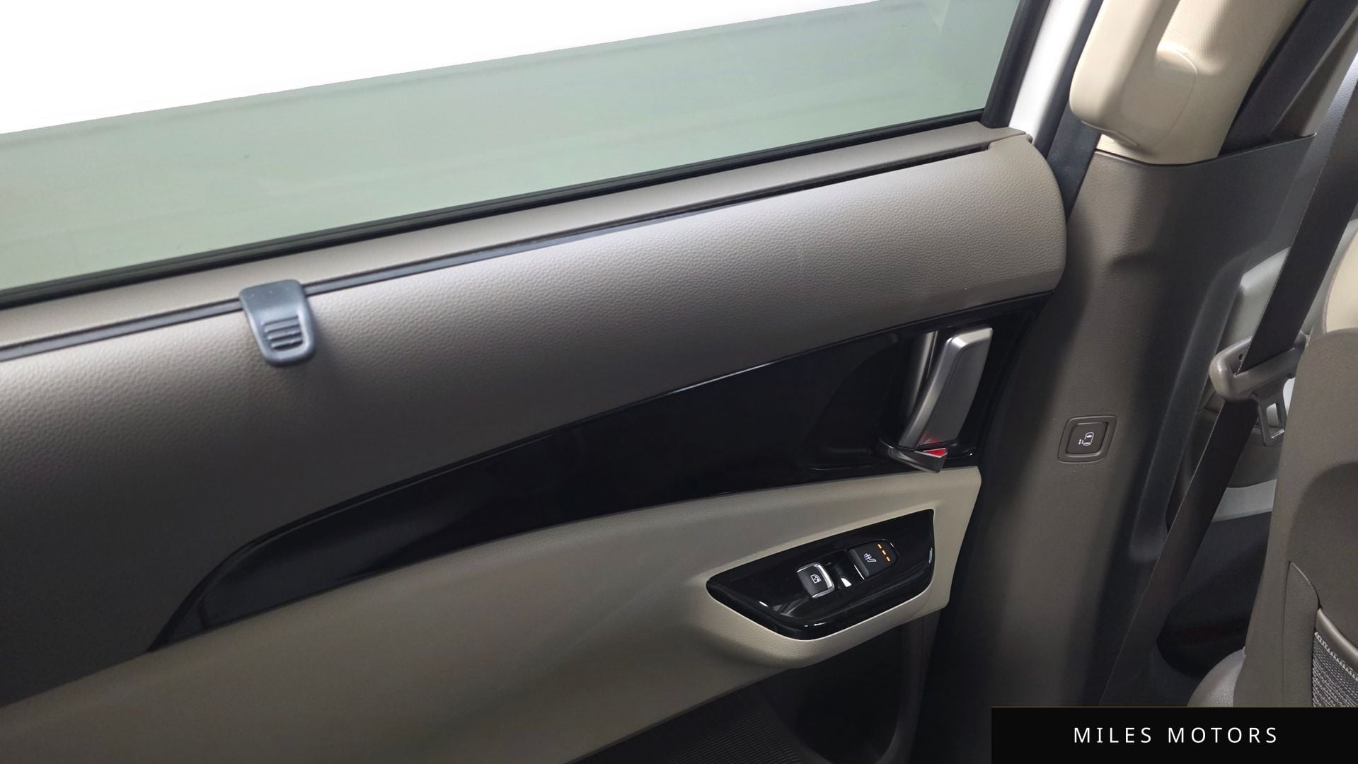 Kia Carnival 2021 — миниатюра 18