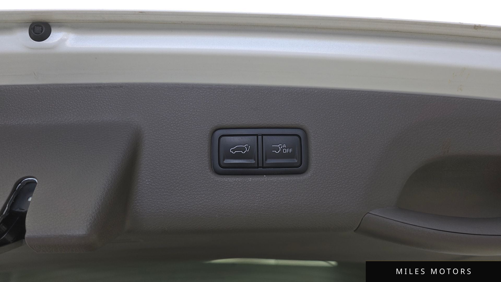 Kia Carnival 2021 — миниатюра 20