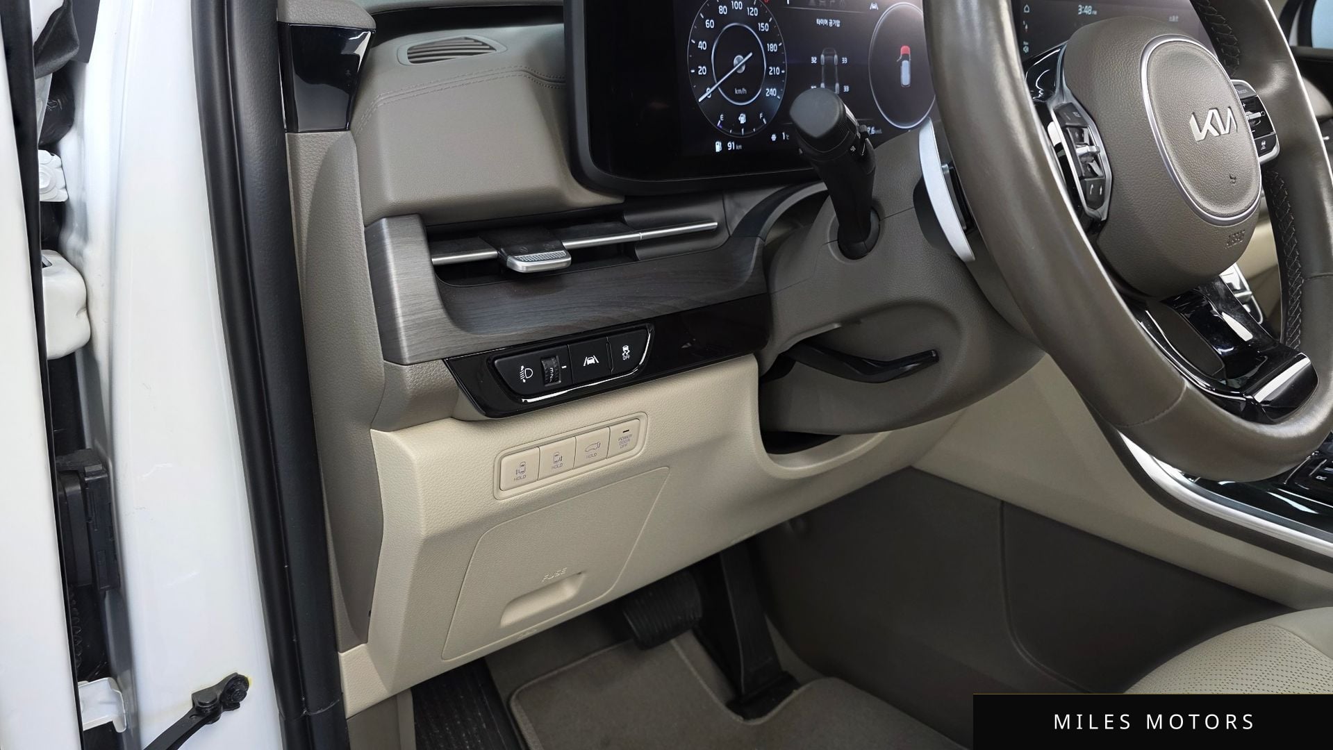 Kia Carnival 2023 — миниатюра 13
