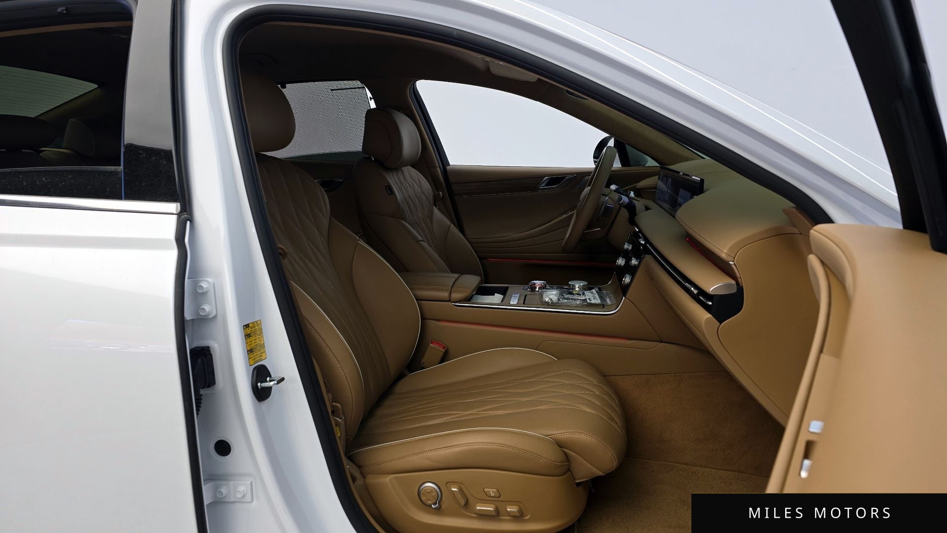 Genesis G80 (RG3) 2025 — миниатюра 10