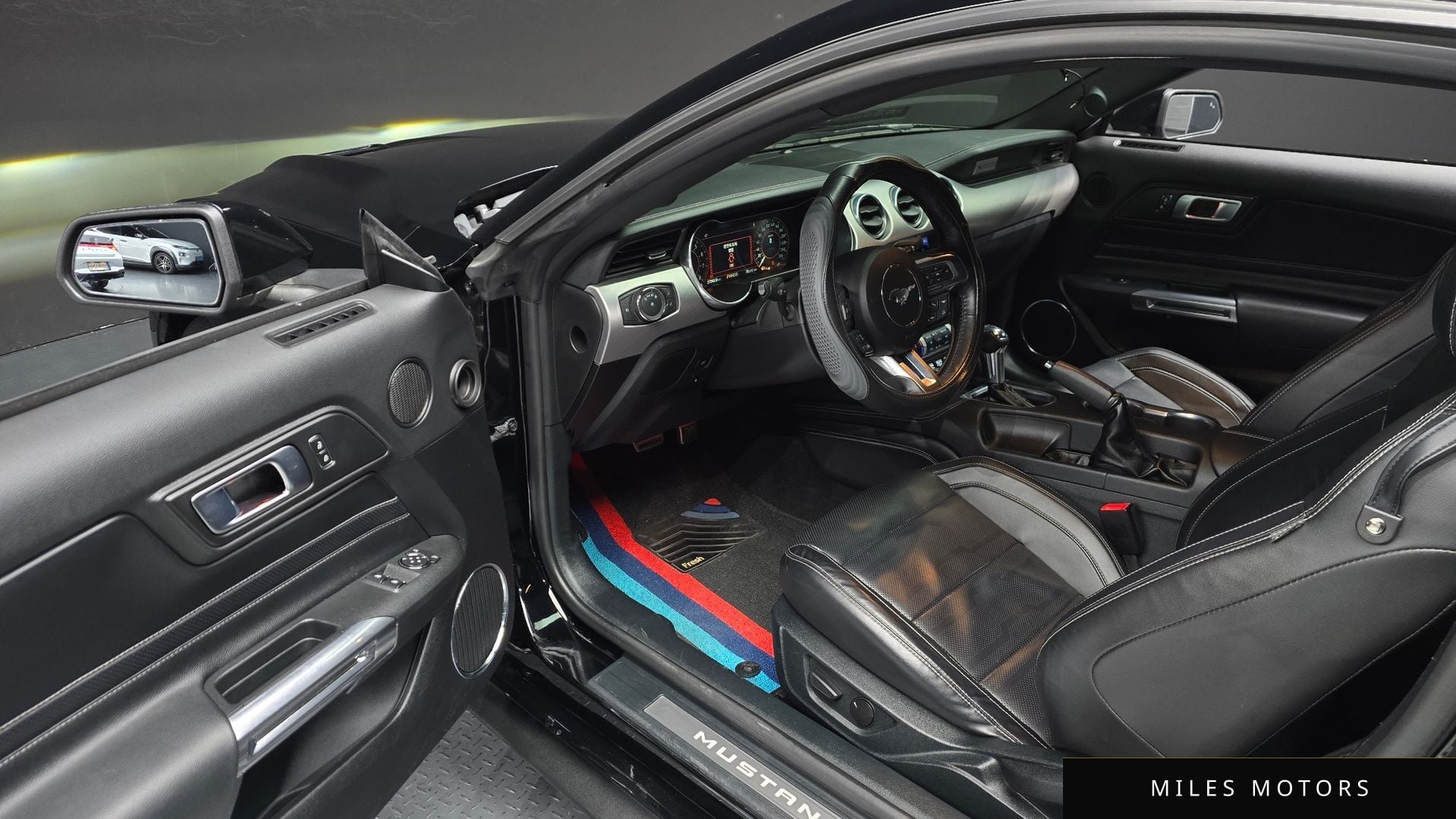 Ford 머스탱 2023 — миниатюра 11