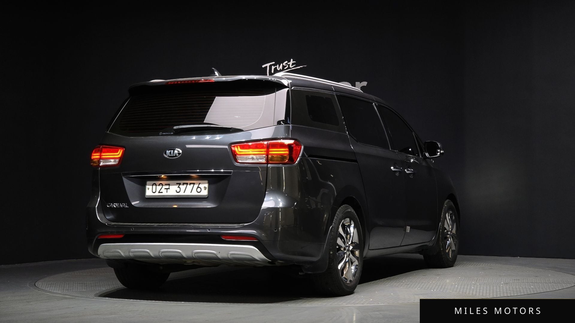 Kia Canival 2018 — миниатюра 2