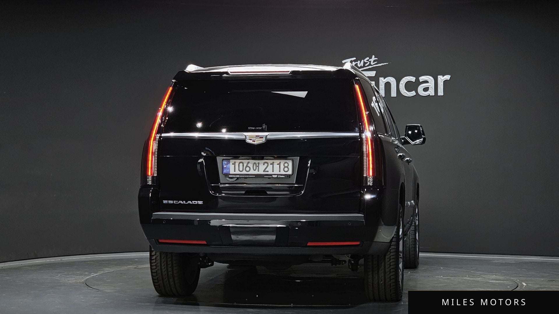 Cadillac Escalade 2020 — миниатюра 4