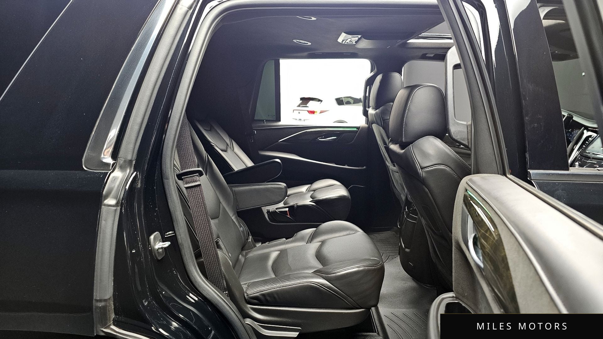 Cadillac Escalade 2020 — миниатюра 11
