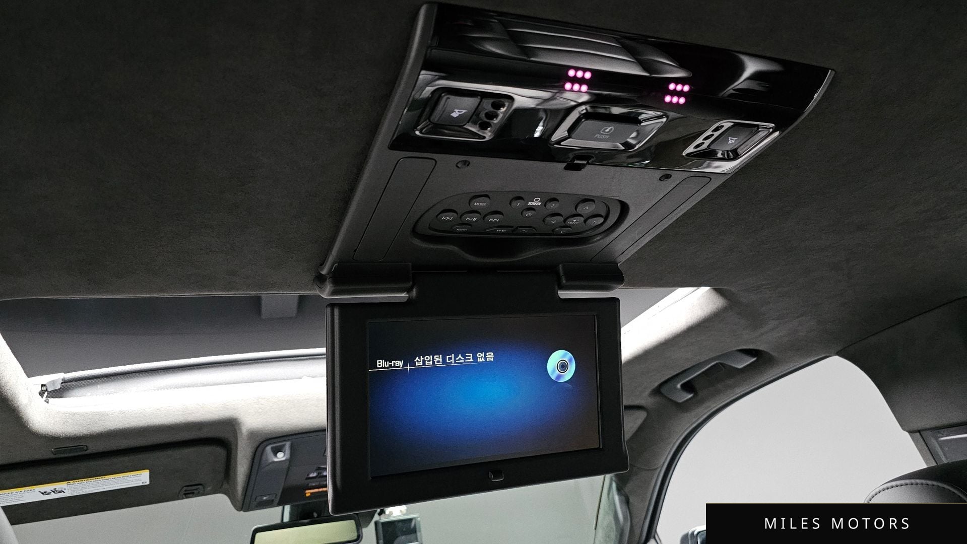 Cadillac Escalade 2020 — миниатюра 18