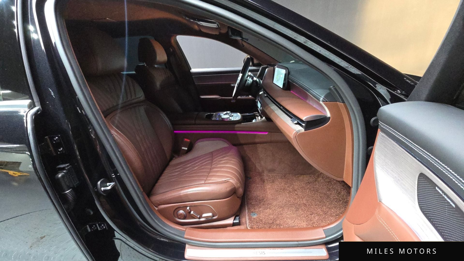Genesis G90 (RS4) 2022 — миниатюра 11
