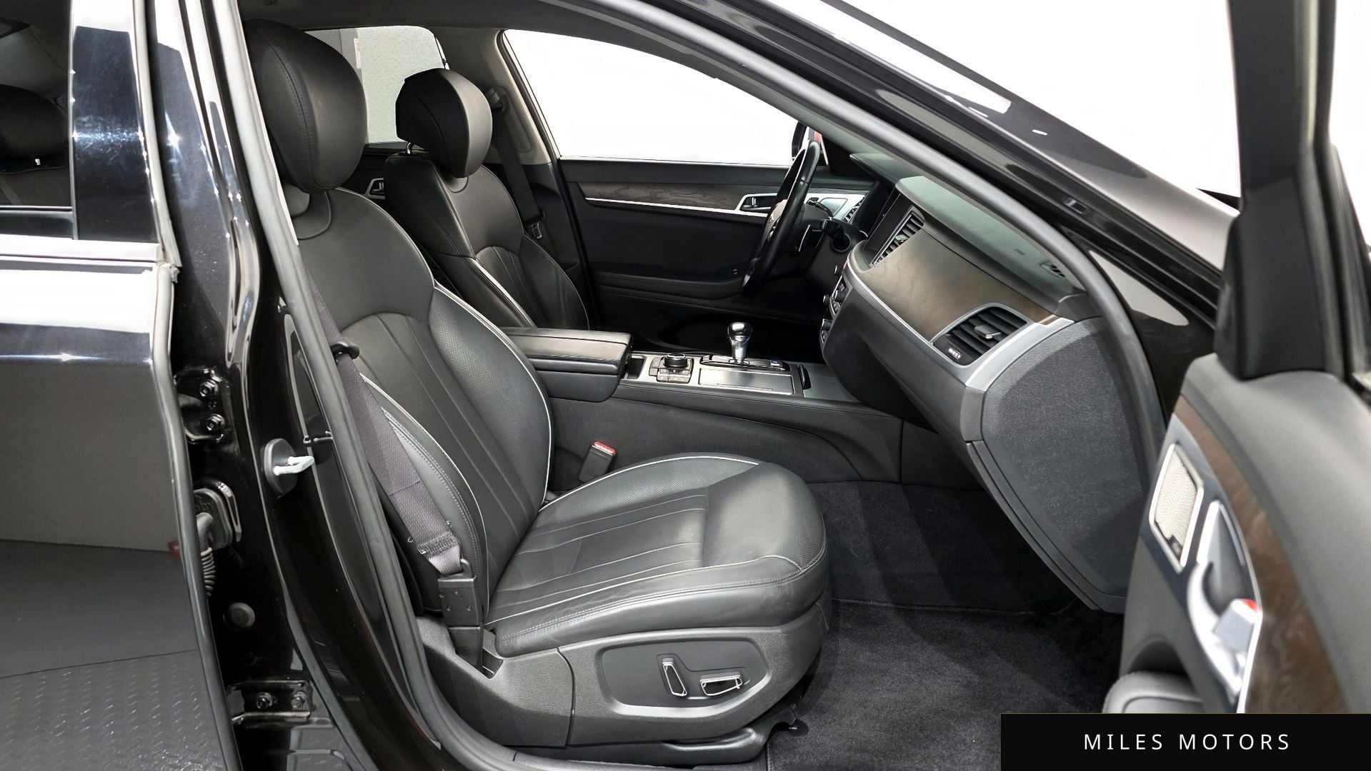 Genesis G80 2019 — миниатюра 11