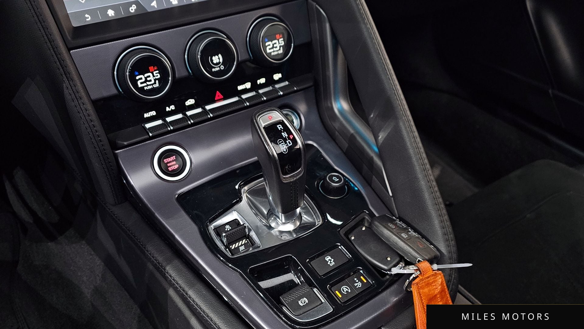Jaguar F-TYPE 2019 — миниатюра 9