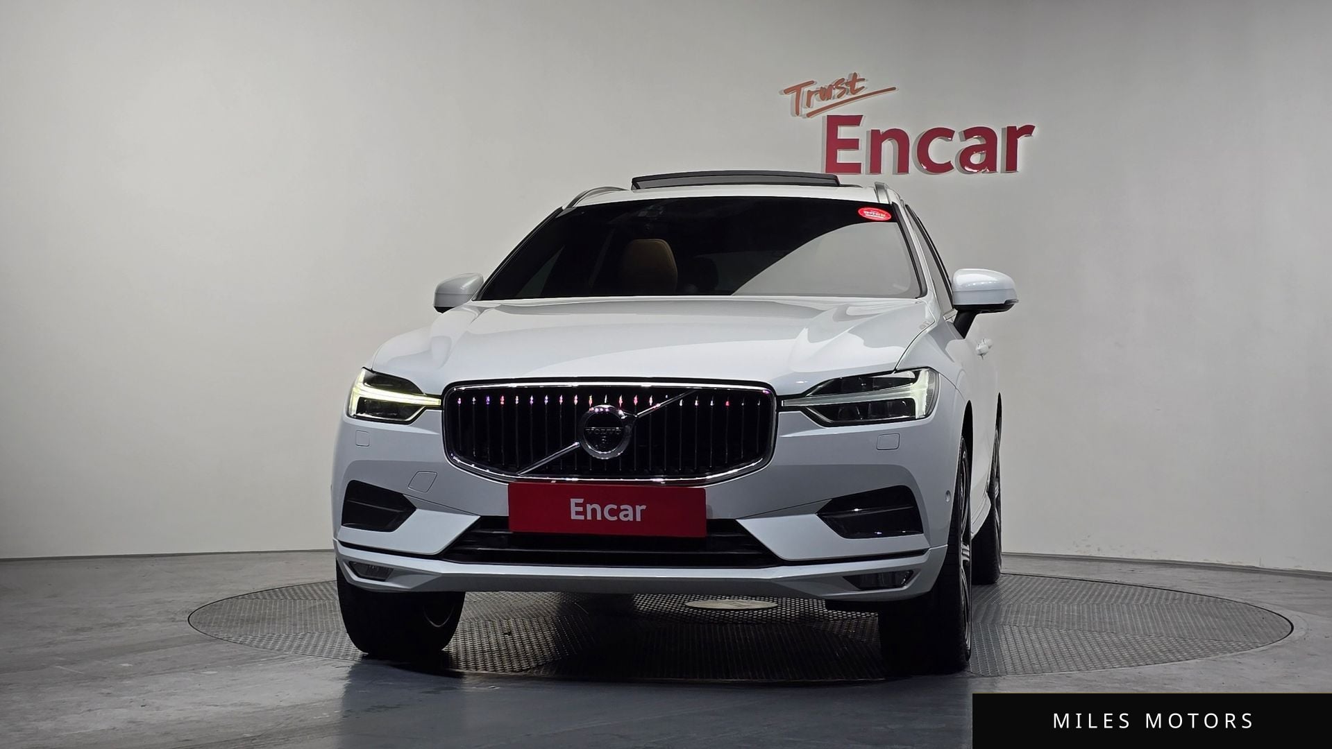 Volvo XC60 2020 — миниатюра 3