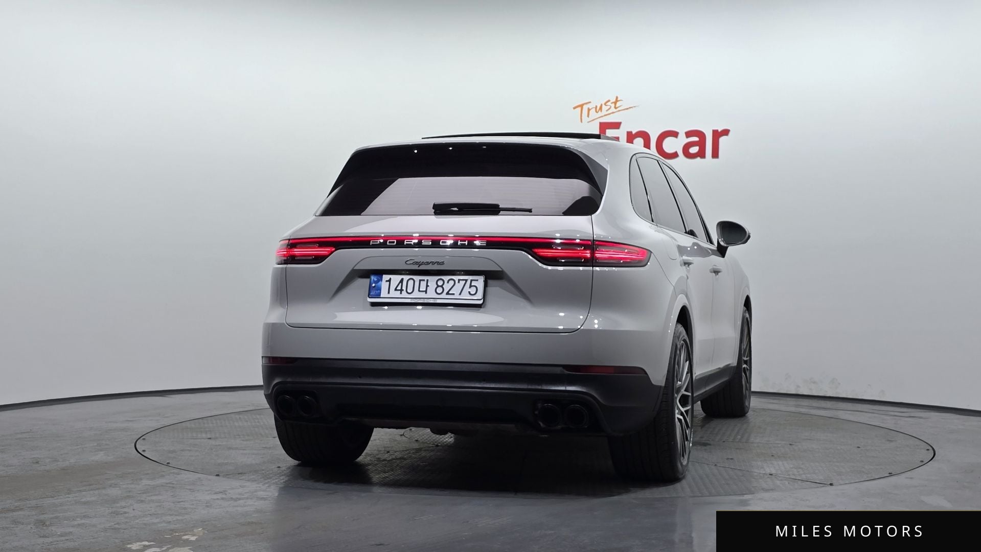 Porsche Cayenne 2023 — миниатюра 4