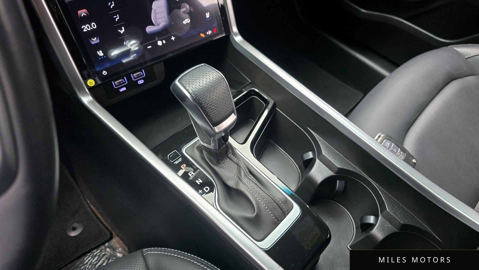 KG Mobility Torres 2023 — миниатюра 9