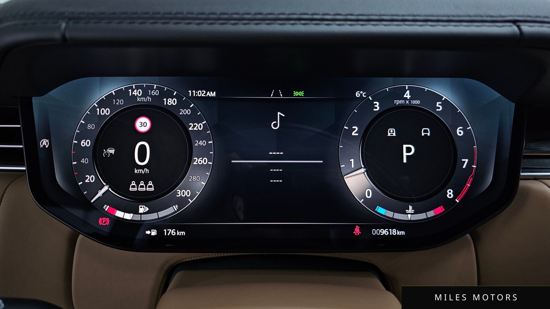 Land Rover Range Rover 2024 — миниатюра 12