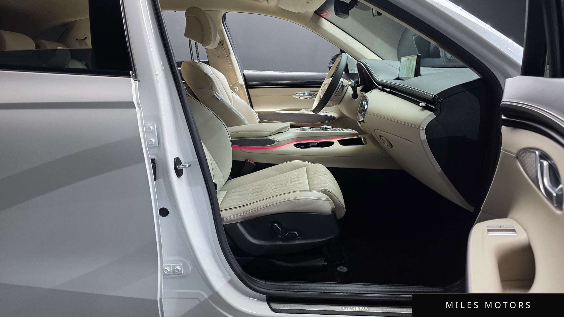 Genesis GV70 2024 — миниатюра 10