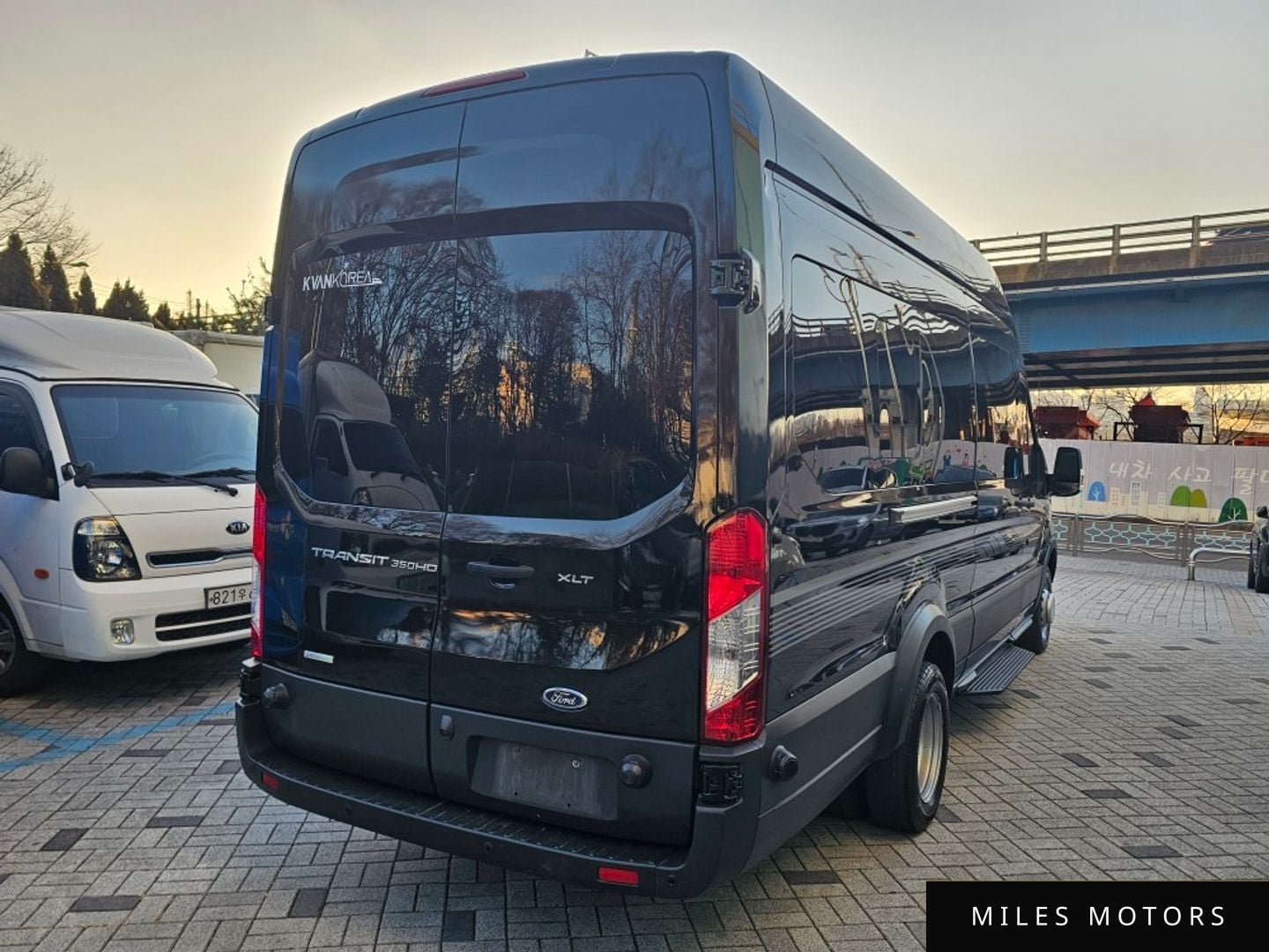 Ford Transit 2017 — миниатюра 2