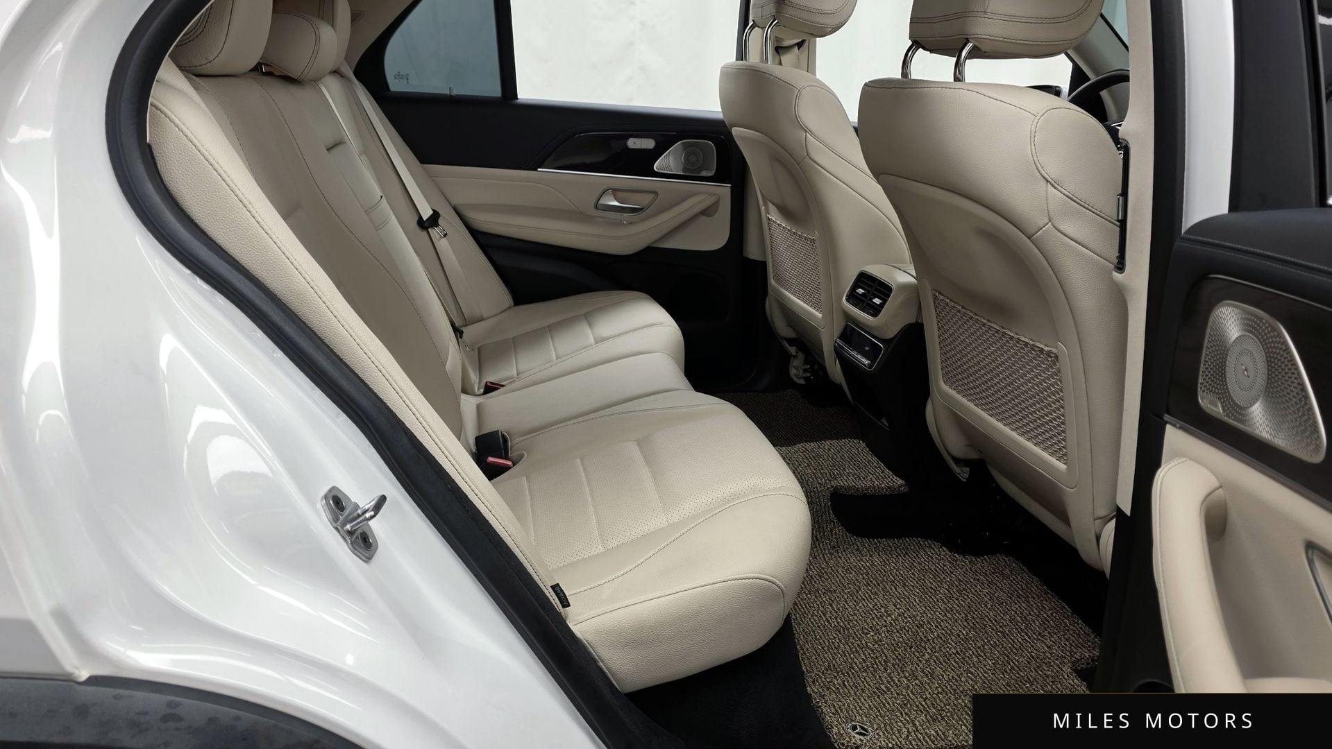 Mercedes-Benz GLE-Class W167 2022 — миниатюра 12