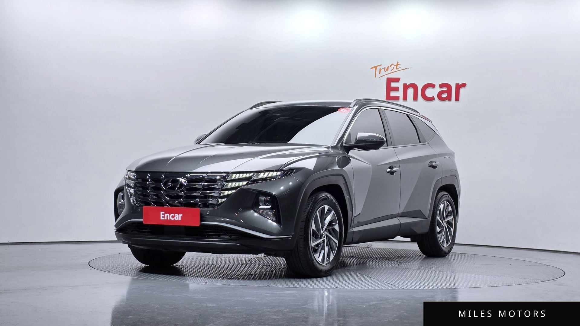 Hyundai Tucson 2023 — фото 1 из 12