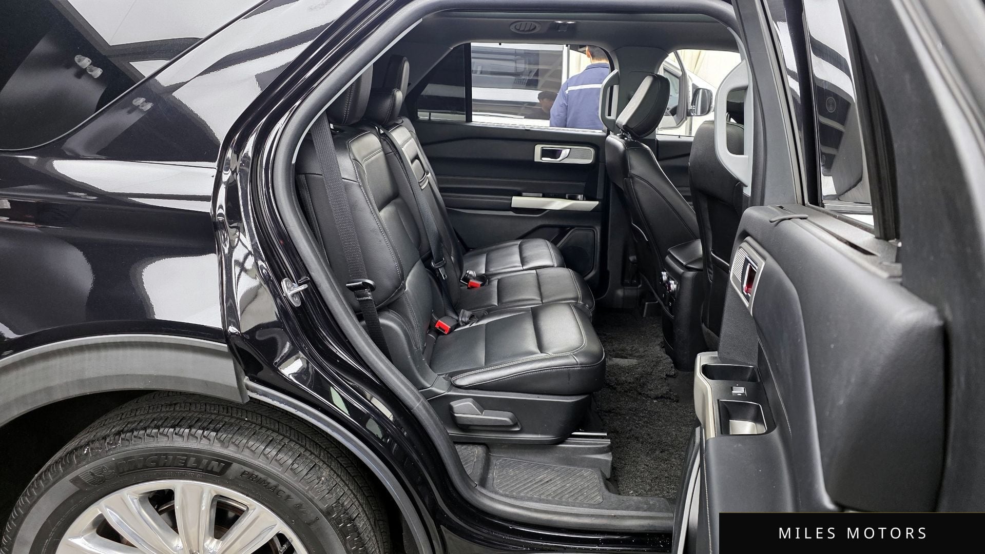 Ford Explorer 2021 — миниатюра 12