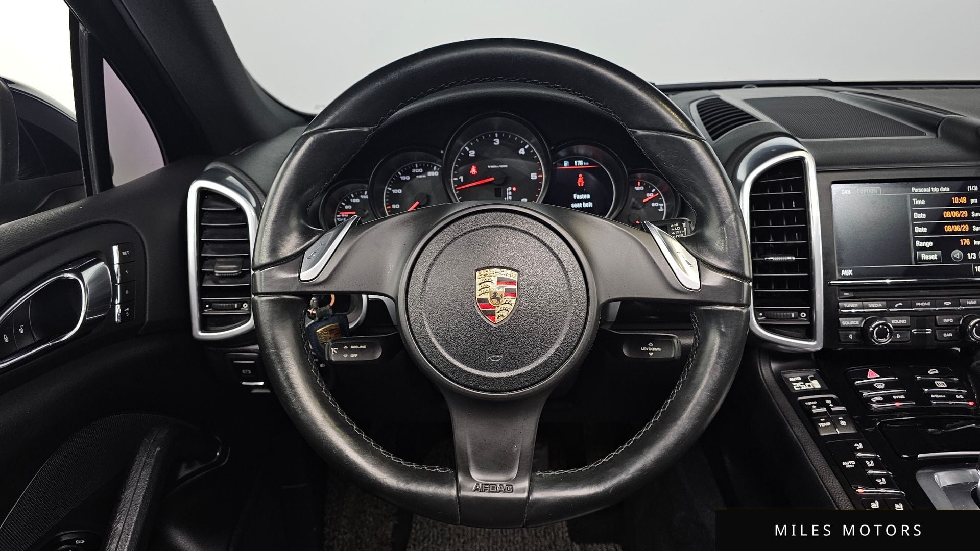 Porsche 카이엔 2014 — миниатюра 13